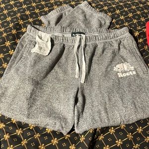GREAT CONDITION ROOTS GREY SALT AND PEPPER SWEATPANTS